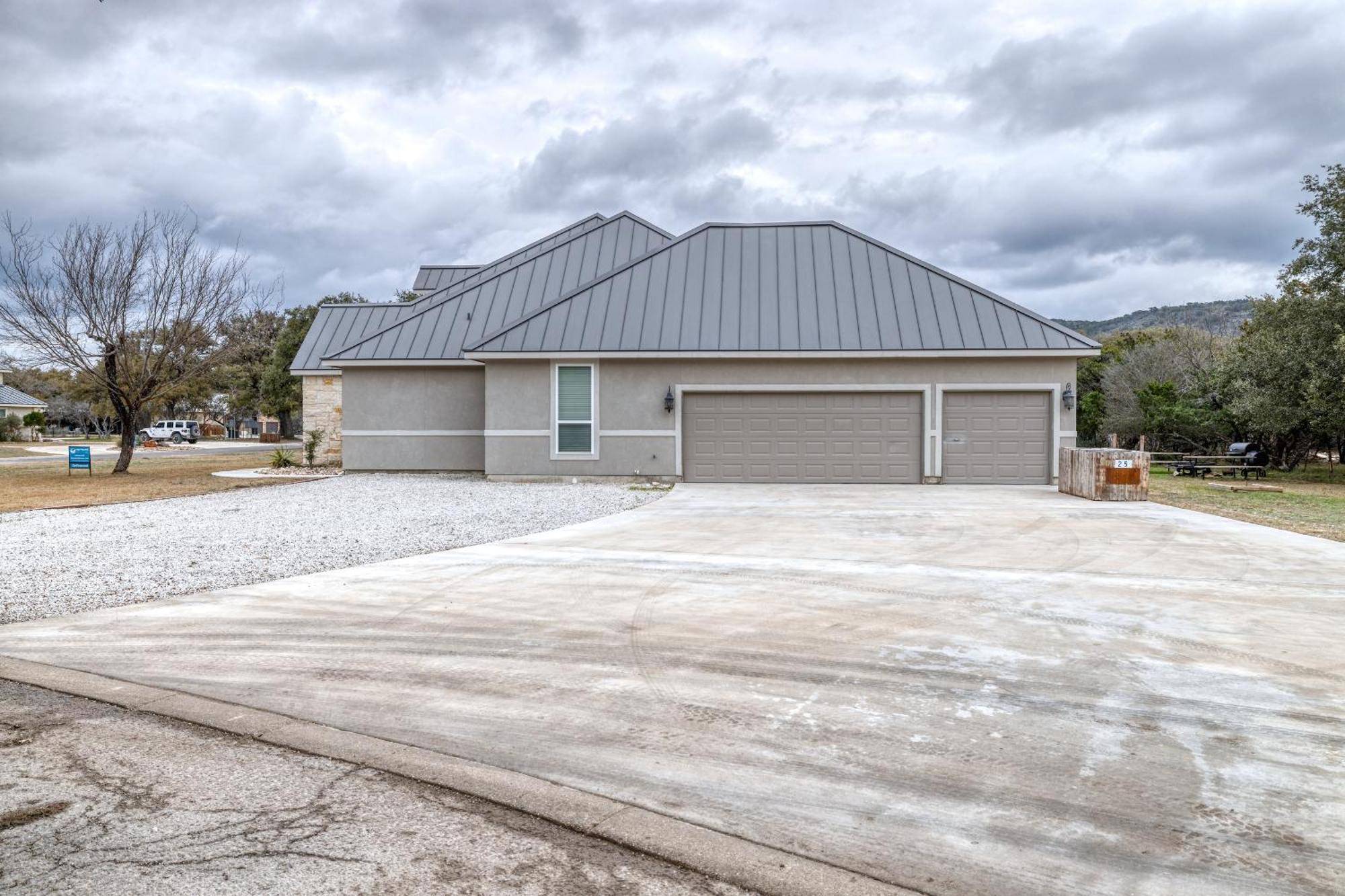 Driftwood Villa Concan Exterior photo